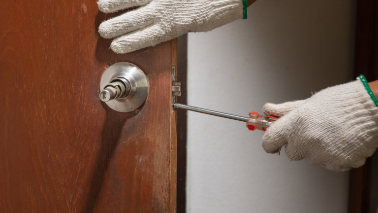 lock changing professionals high-quality home locksmith miami, fl – residential locksmith solutions